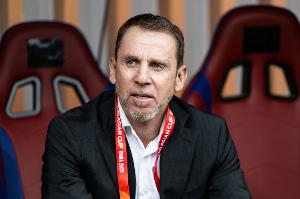 开云平台-袁甲：东亚杯国足是一队&amp;韩国二队&amp;日本三队 担心打中国香港翻车