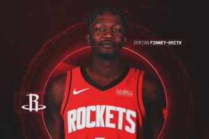 kaiyun sports-4年5300万！官方：芬尼-史密斯正式加盟火箭 将穿2号球衣