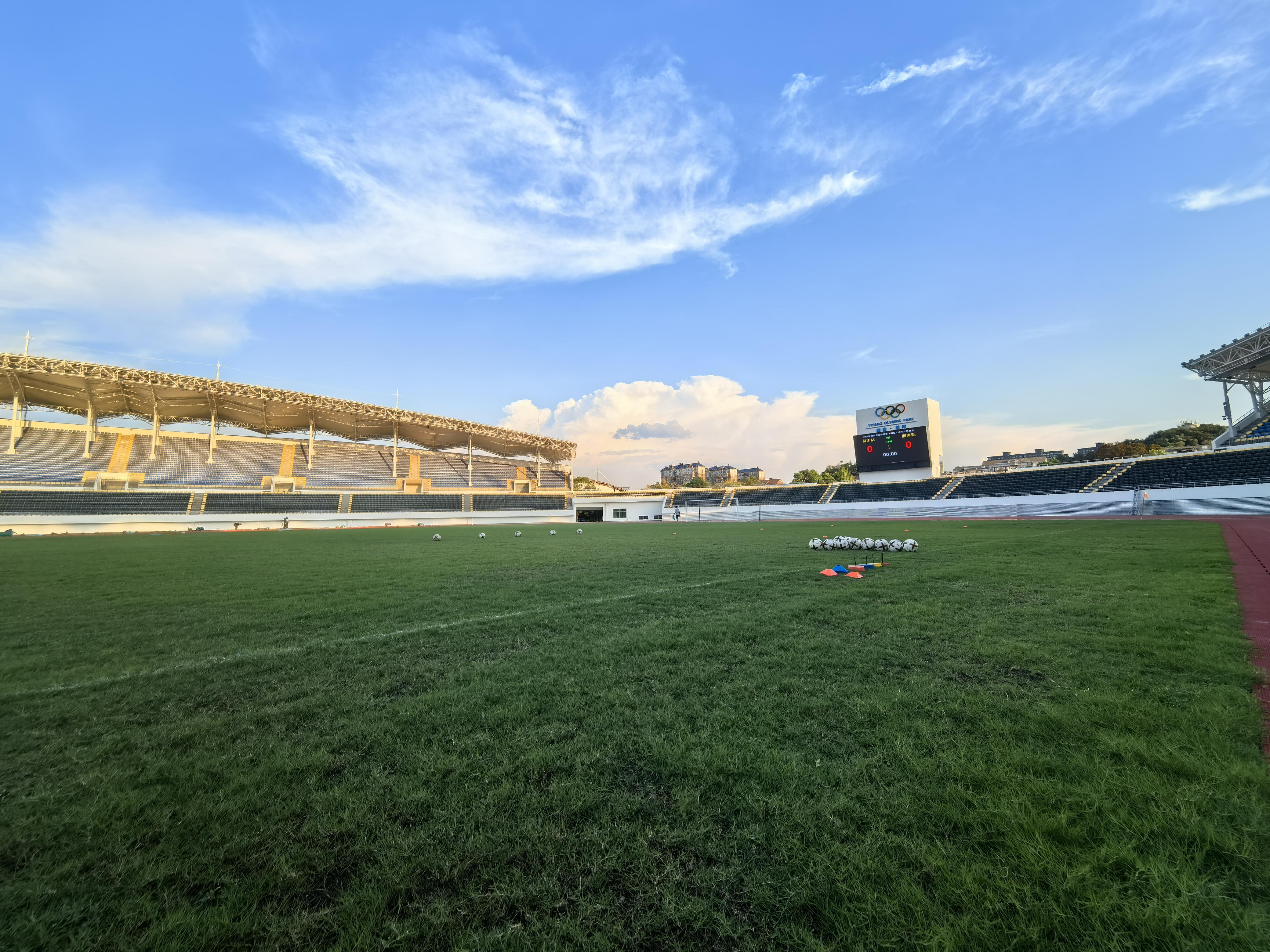 kaiyun sports-“湘超”进入倒计时！益阳奥林匹克公园体育场焕新亮相