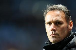 预测剧情范巴斯滕：巴黎能赢阿森纳进决赛，然后击败巴萨夺冠