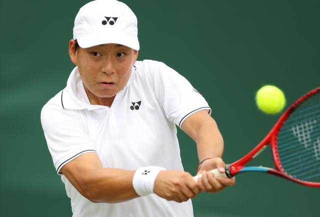 开云官方直播-9人出战单打无人进32强 白卓璇成温网最大惊喜