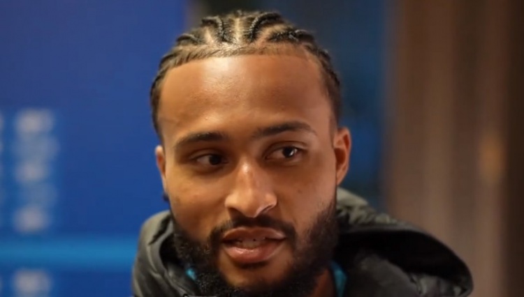 开云平台-三镇外援贝维斯：亚洲足球与欧洲足球不一样，我还需要适应中超